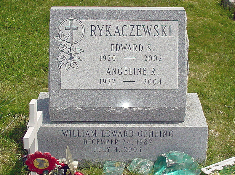 Granite Triple Memorial Headstones For Sale In PA