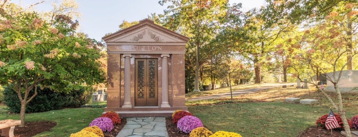 US Private Mausoleum Design And Construction In 2023 - The Private Family Mausoleum Design, Construction And Installation Process In Videos And Pictures - Rome Monument March 18 2023