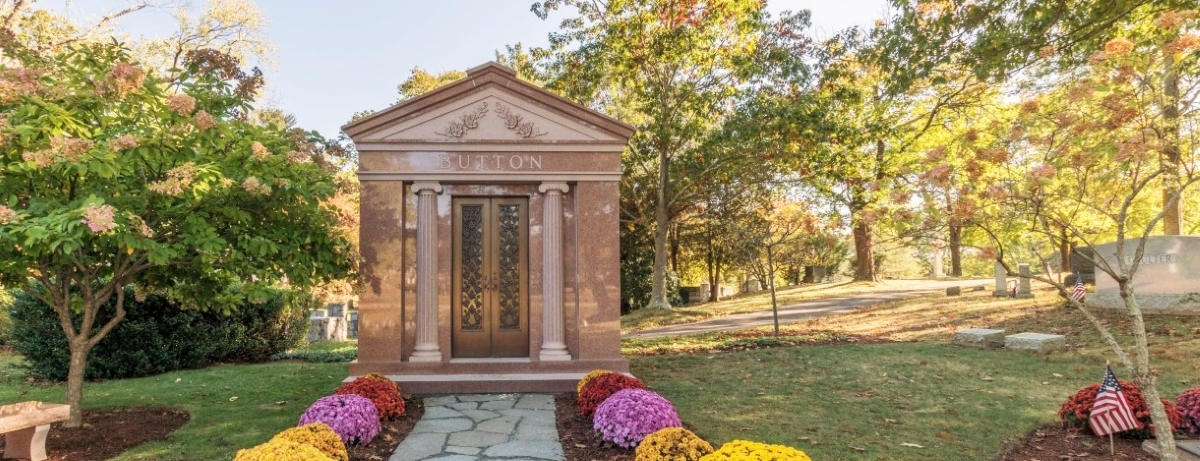 There are three basic types of mausoleums: above ground burial vaults, garden or outdoor mausoleums, and estate walk-in and non-walk-in mausoleum buildings.