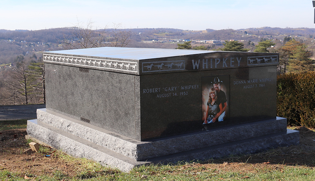 Private family mausoleums refer to any style of mausoleum that hold the bodies and remains of the family that personally commissioned the design and construction of the mausoleum.